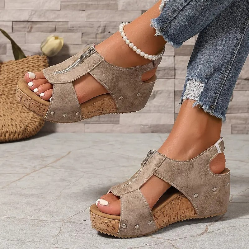 Valerina Ergonomic Retro Wedge Sandals